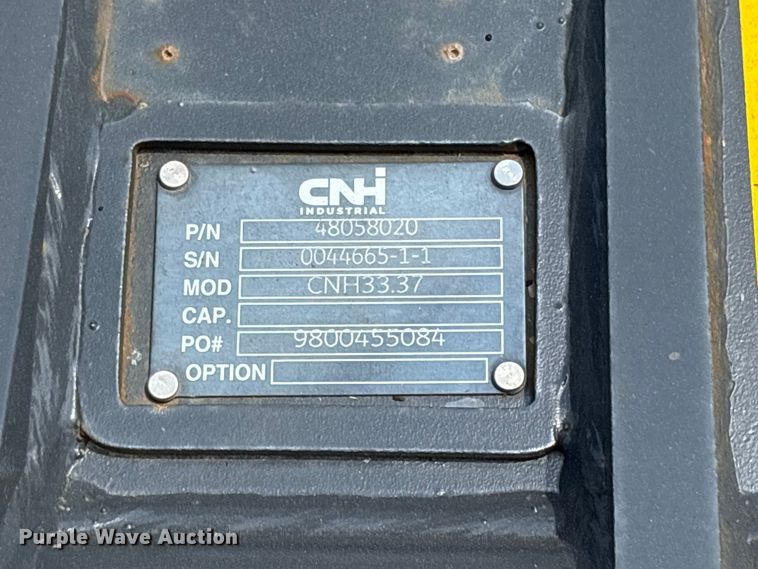 image for item ET0635 CNH Industrial CNH33.37 excavator attachments