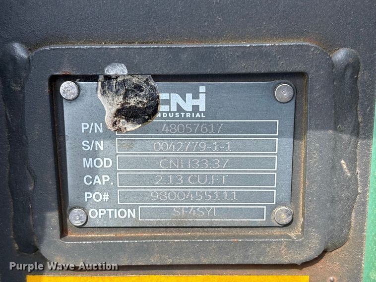 image for item ET0636 (2) CNH Industrial CNH33.37 excavator buckets
