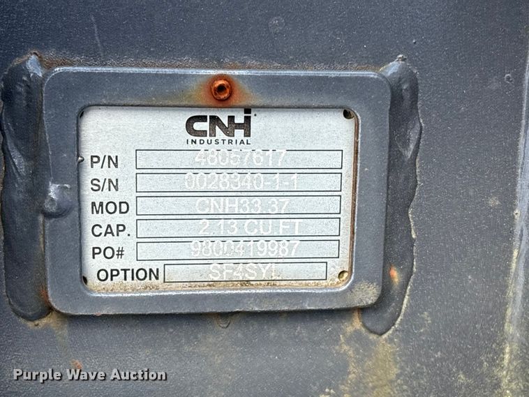 image for item ET0637 (2) CNH Industrial CNH33.37 excavator buckets