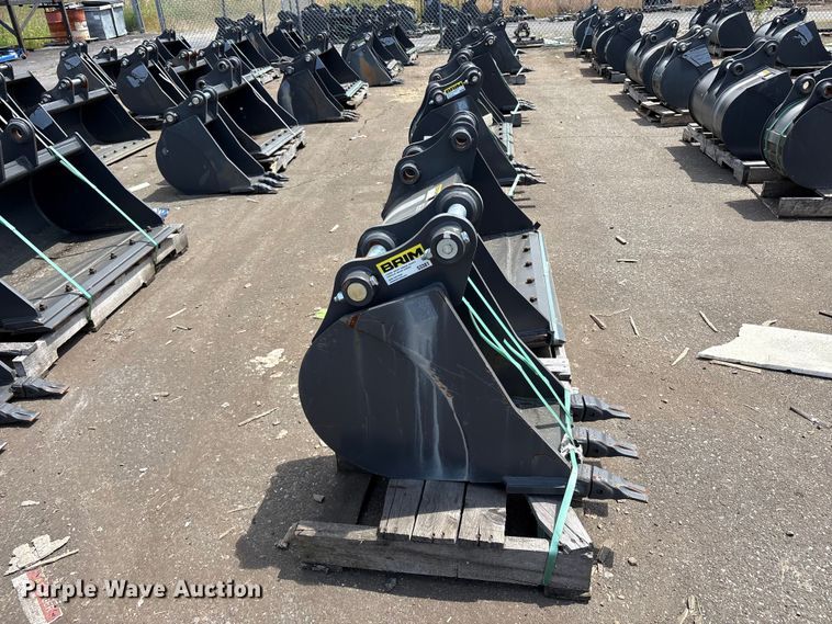 image for item ET0640 (2) CNH Industrial CNH33.37 excavator buckets