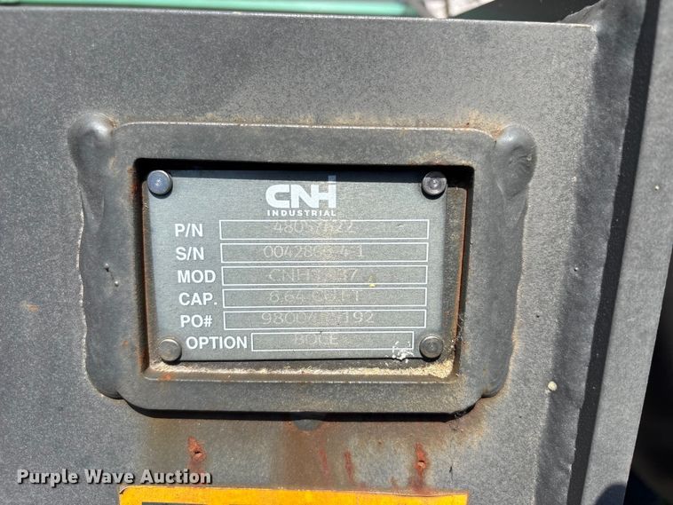 image for item ET0646 (2) CNH Industrial CNH33.37 excavator buckets
