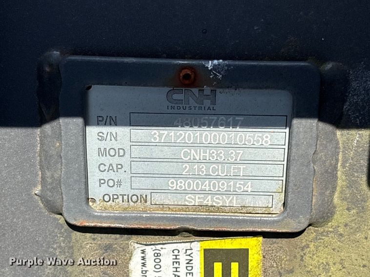 image for item ET0648 (2) CNH Industrial CNH33.37 excavator buckets