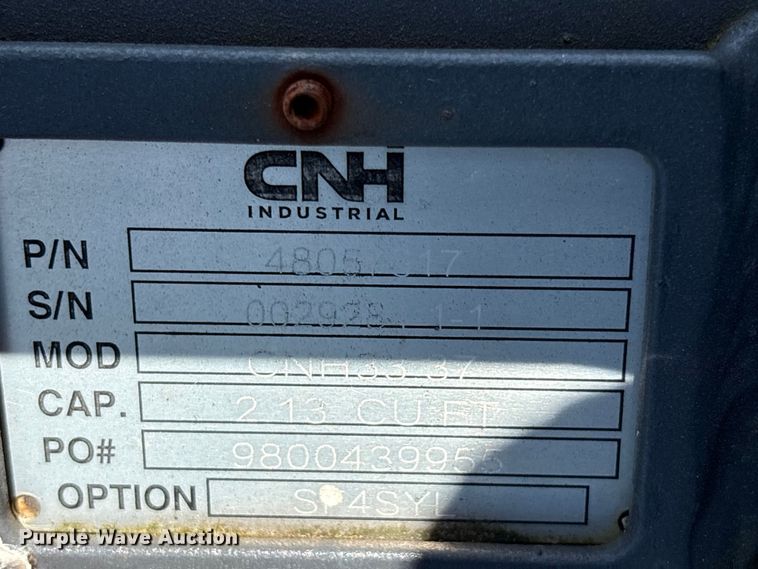 image for item ET0650 (2) CNH Industrial CNH33.37 excavator buckets
