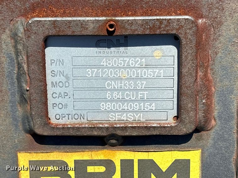 image for item ET0652 (2) CNH Industrial CNH33.37 excavator buckets