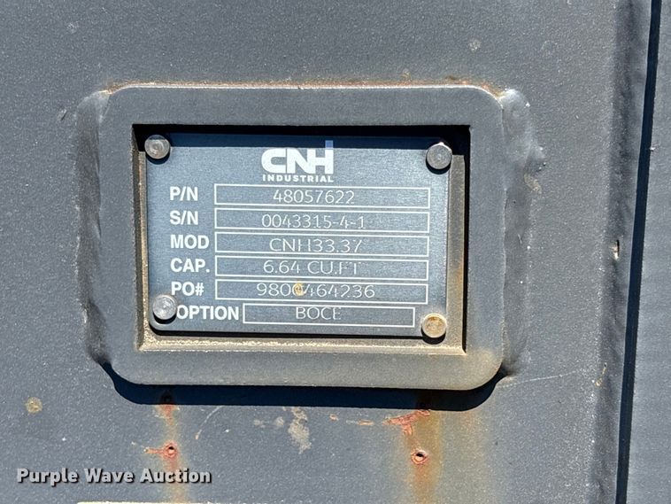 image for item ET0656 (2) CNH Industrial CNH33.37 excavator buckets