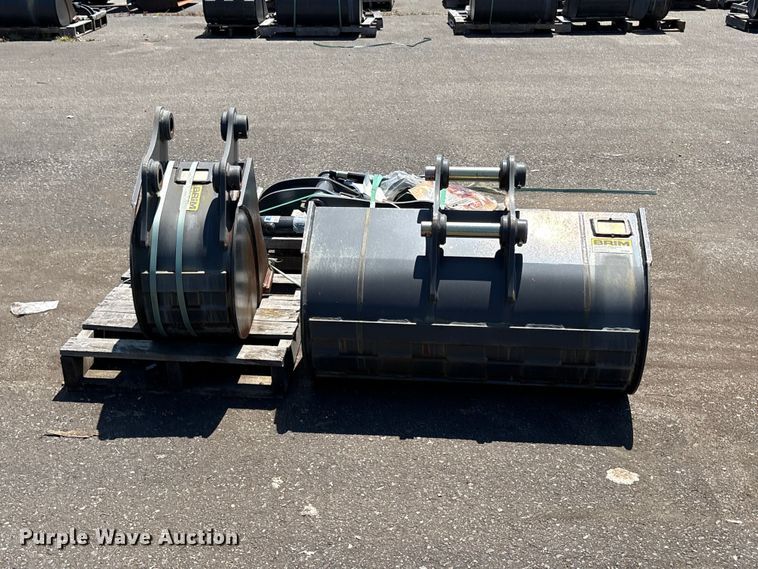 image for item ET0657 CNH Industrial CNH33.37 excavator attachments