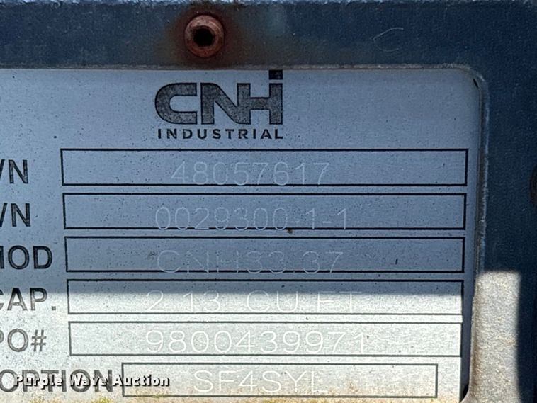 image for item ET0658 CNH Industrial CNH33.37 excavator attachments