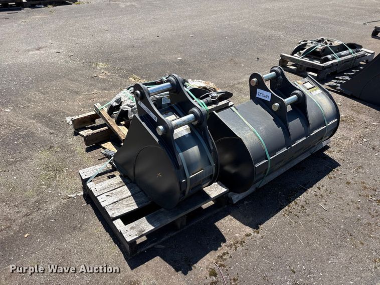 image for item ET0659 CNH Industrial CNH33.37 excavator attachments
