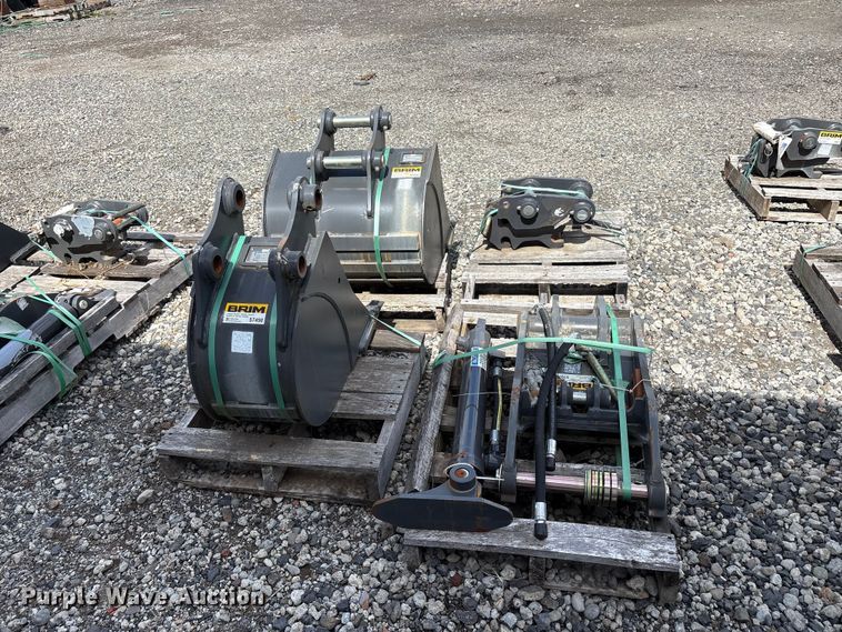 image for item ET0660 CNH Industrial CNH33.37 excavator attachments