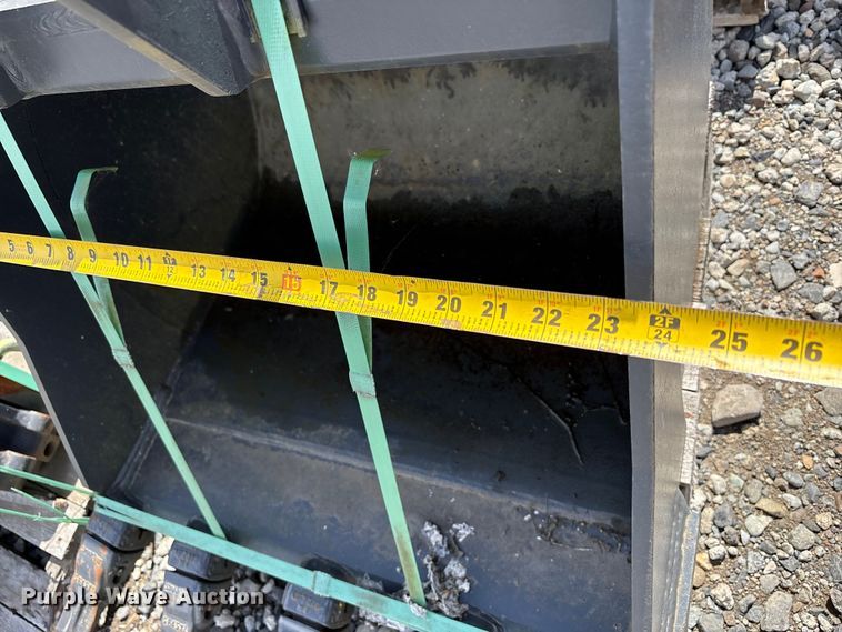 image for item ET0660 CNH Industrial CNH33.37 excavator attachments