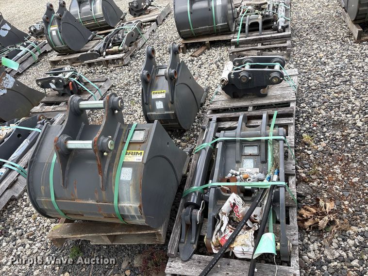 image for item ET0666 CNH Industrial CNH33.37 excavator attachments