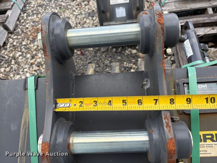 image for item ET0666 CNH Industrial CNH33.37 excavator attachments