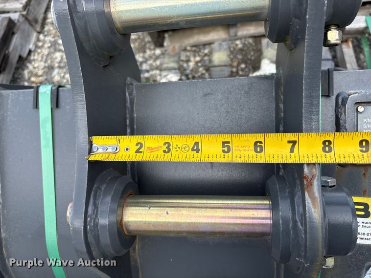 image for item ET0668 CNH Industrial CNH33.37 excavator attachments