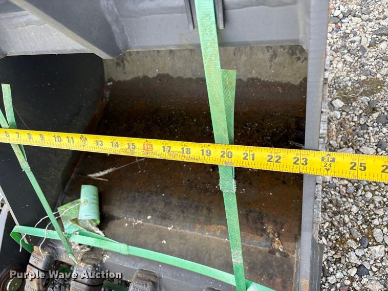 image for item ET0669 CNH Industrial CNH33.37 excavator attachments