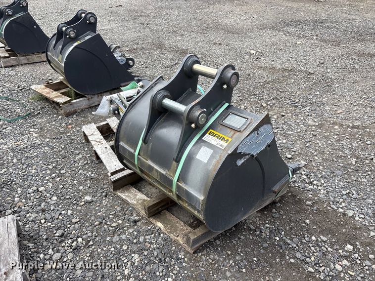 image for item ET0670 CNH Industrial CNH33.37 excavator attachments