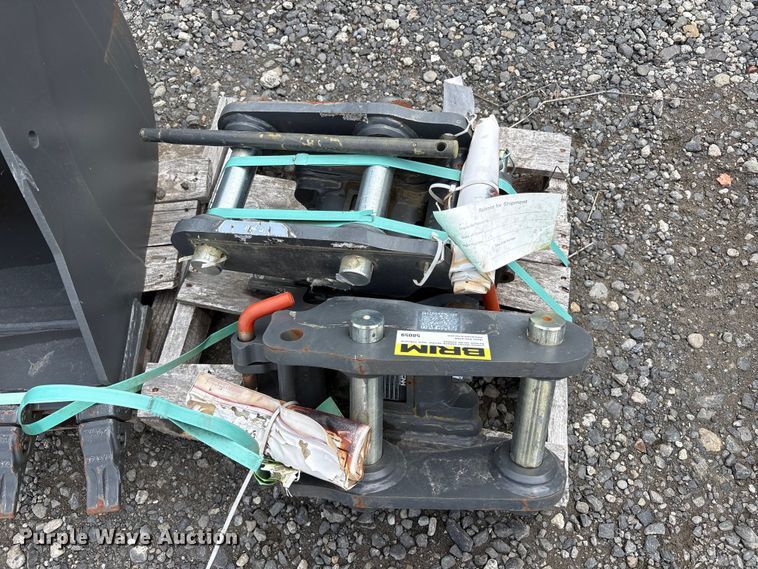 image for item ET0670 CNH Industrial CNH33.37 excavator attachments