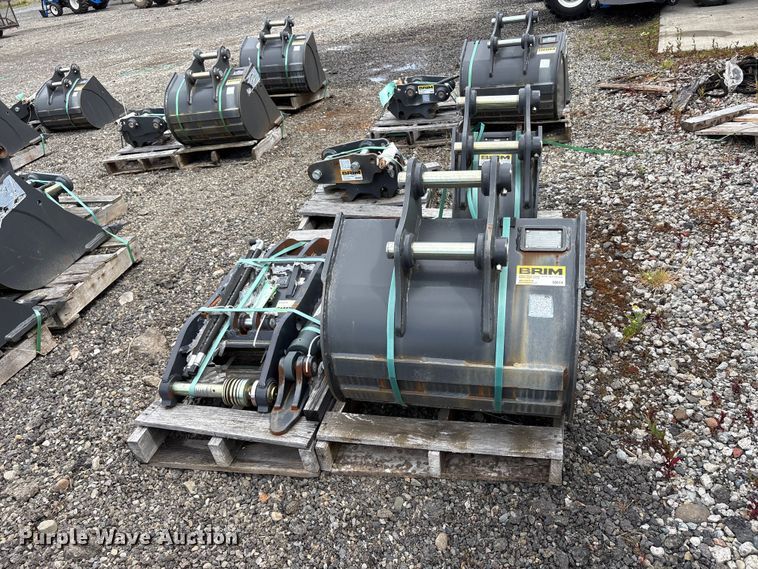 image for item ET0674 CNH Industrial CNH33.37 excavator attachments