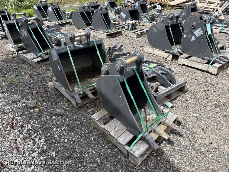 image for item ET0675 CNH Industrial CNH33.37 excavator attachments