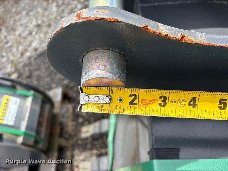 image for item ET0675 CNH Industrial CNH33.37 excavator attachments