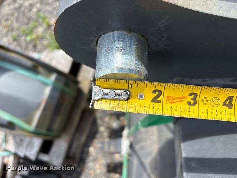 image for item ET0677 CNH Industrial CNH33.37 excavator attachments