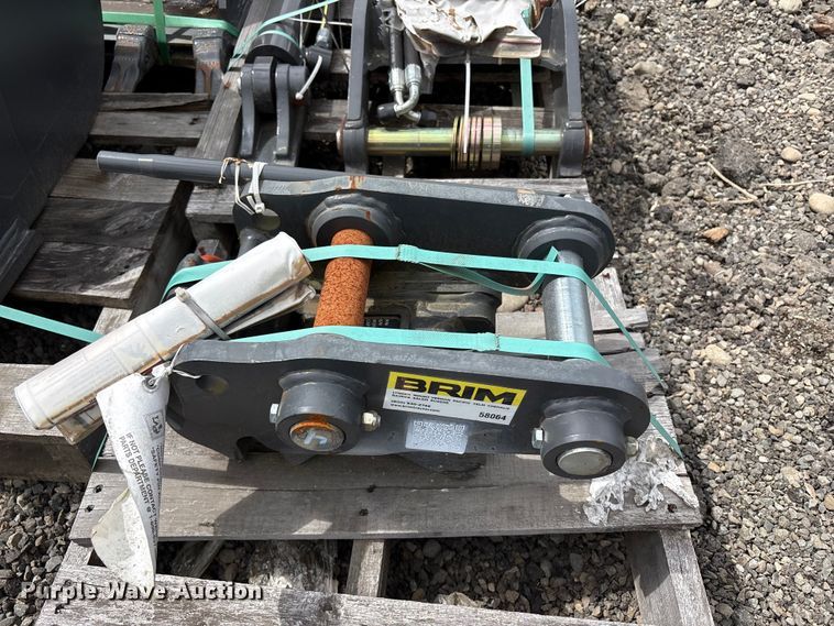 image for item ET0680 CNH Industrial CNH33.37 excavator attachments