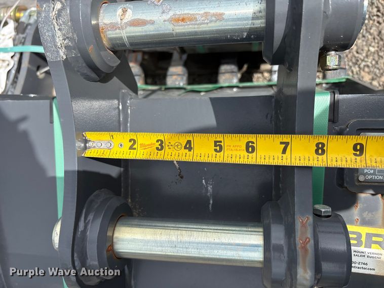 image for item ET0680 CNH Industrial CNH33.37 excavator attachments