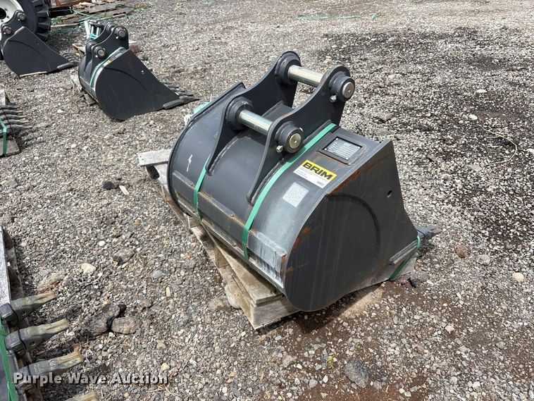 image for item ET0683 CNH Industrial CNH33.37 excavator attachments