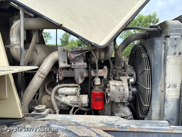 image for item ET6275 1999 Ingersoll Rand SD100D single drum vibratory roller