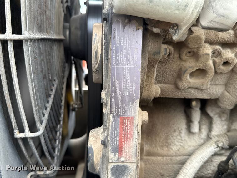 image for item ET6275 1999 Ingersoll Rand SD100D single drum vibratory roller
