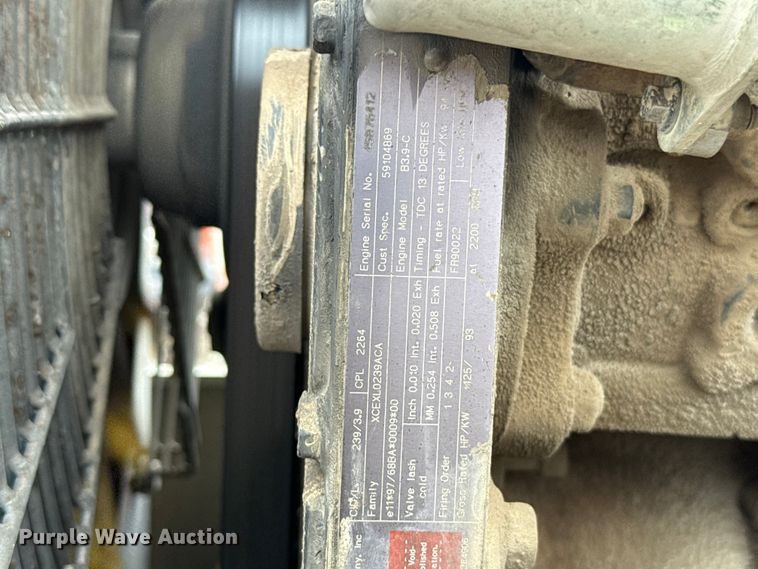 image for item ET6275 1999 Ingersoll Rand SD100D single drum vibratory roller