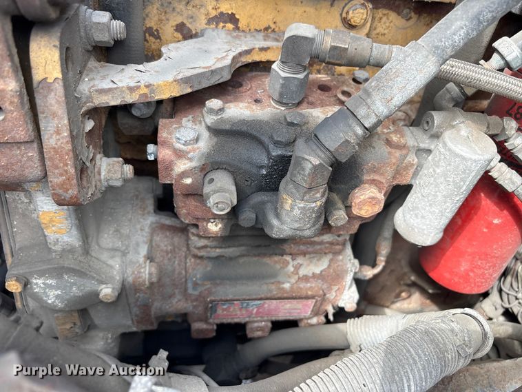 image for item ET8658 1999 International 2674 vacuum truck