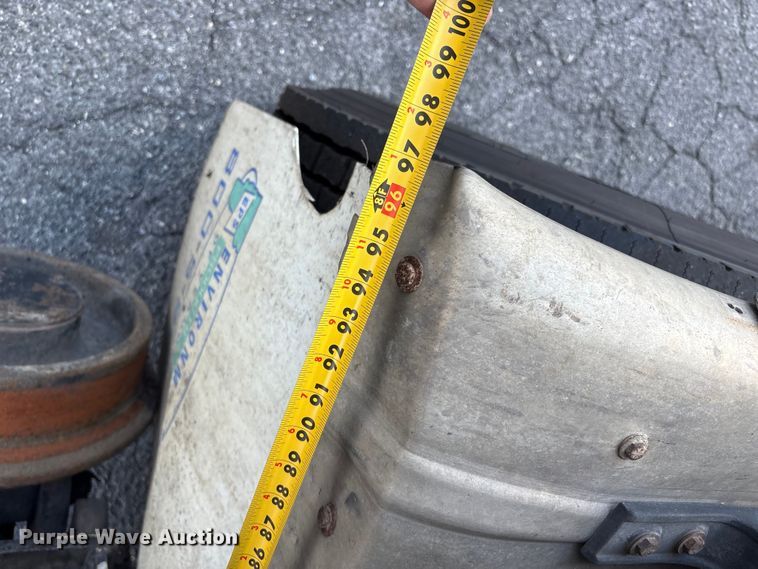 image for item ET8658 1999 International 2674 vacuum truck