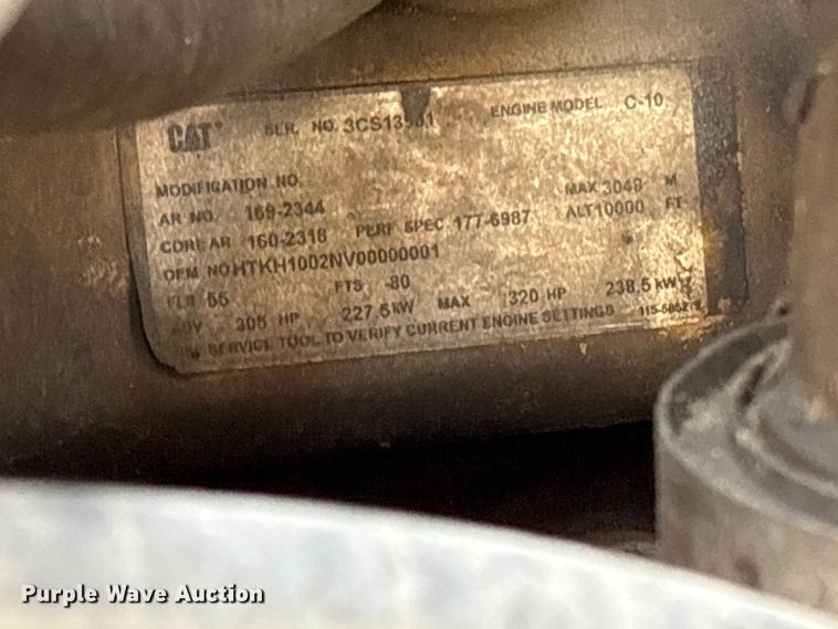 image for item ET8660 2000 International 2674 vacuum truck