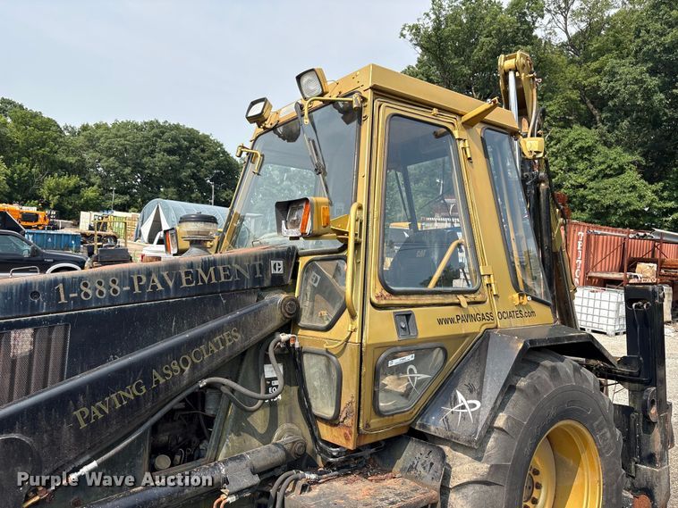 image for item ET8662 1989 Caterpillar 428 backhoe