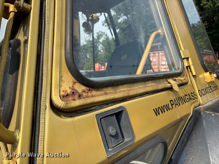image for item ET8662 1989 Caterpillar 428 backhoe