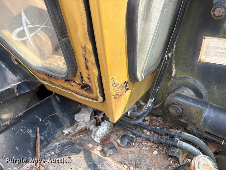 image for item ET8662 1989 Caterpillar 428 backhoe