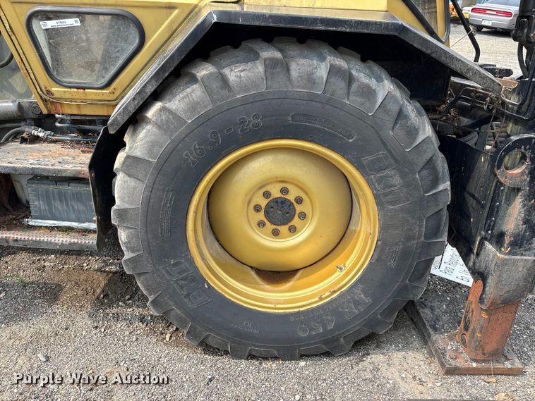 image for item ET8662 1989 Caterpillar 428 backhoe