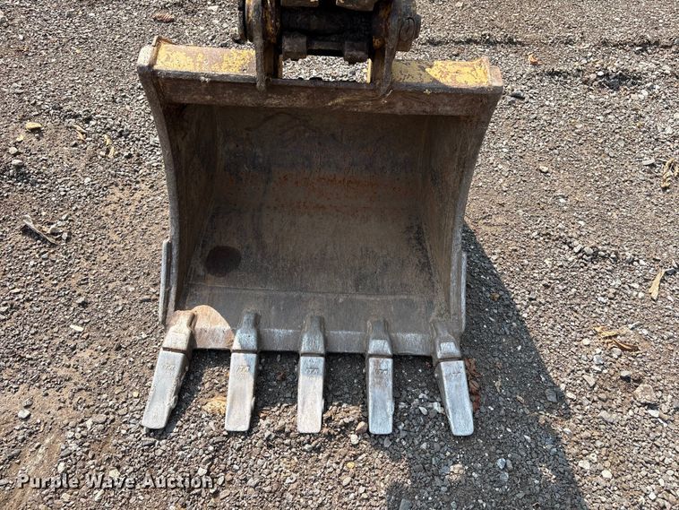 image for item ET8664 2013 Caterpillar 304E mini excavator