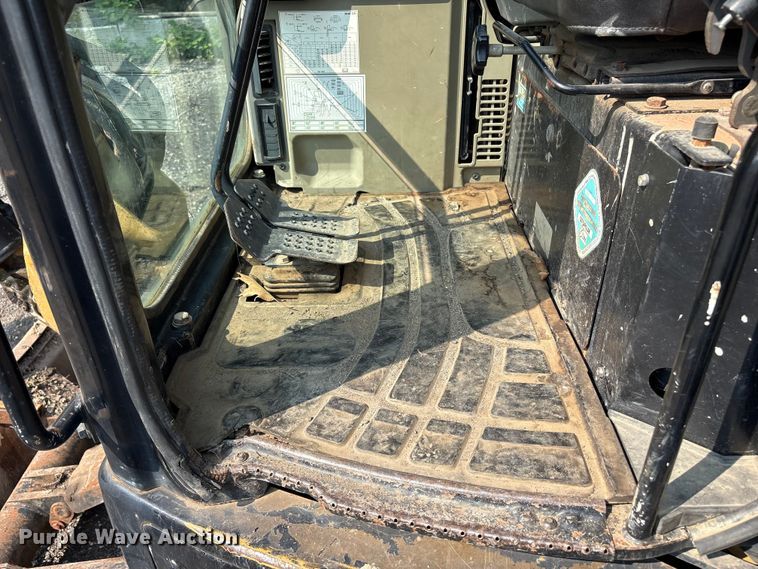 image for item ET8664 2013 Caterpillar 304E mini excavator