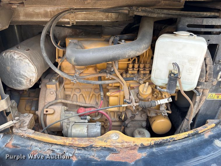 image for item ET8664 2013 Caterpillar 304E mini excavator