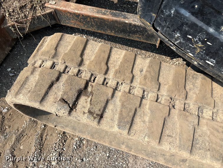 image for item ET8664 2013 Caterpillar 304E mini excavator