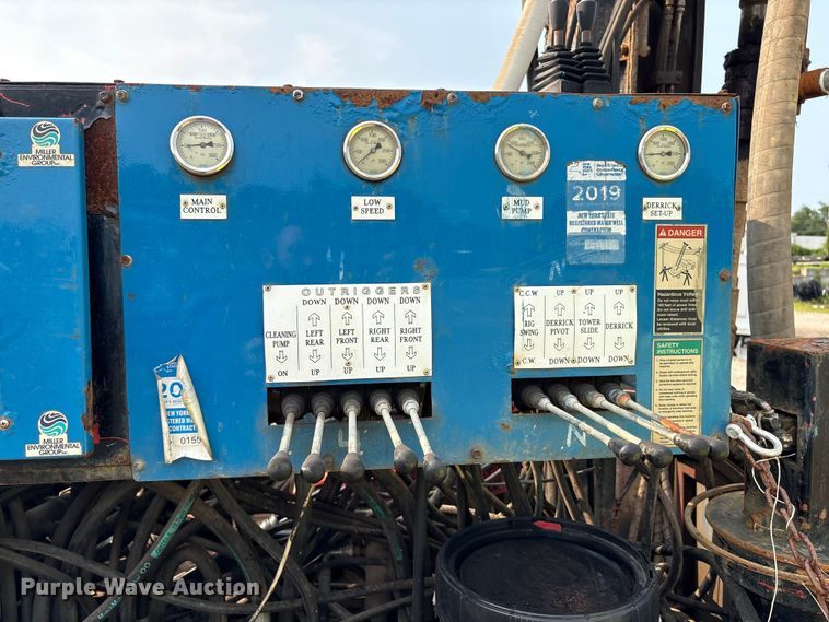 image for item ET8667 Gorman Pech drilling rig