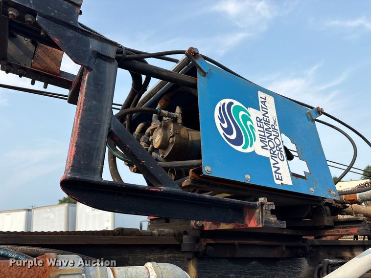 image for item ET8667 Gorman Pech drilling rig
