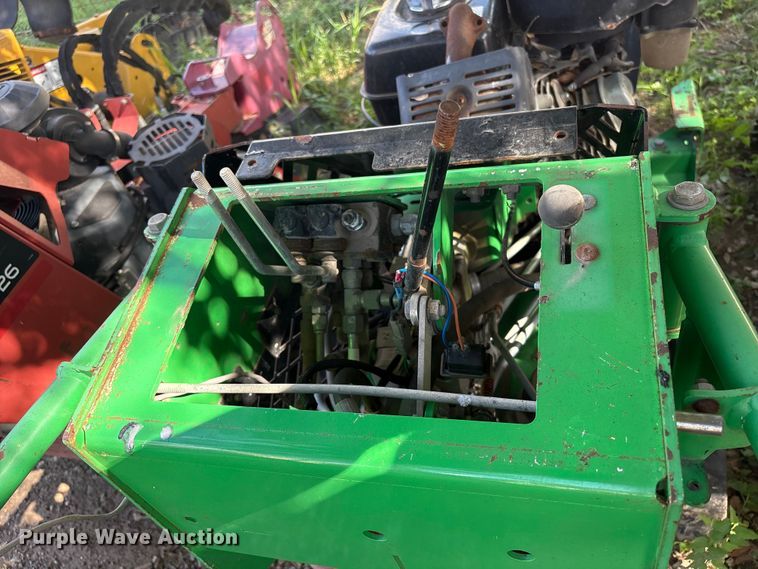 image for item EU0800 2015 Vermeer RTX100 trencher