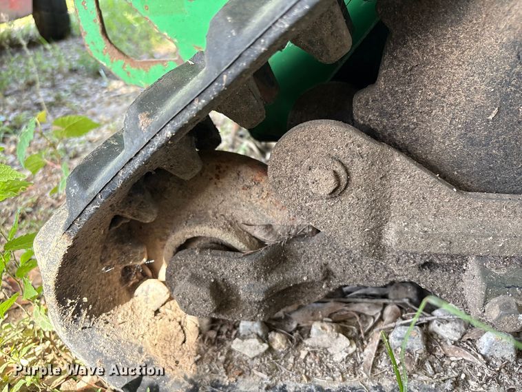 image for item EU0800 2015 Vermeer RTX100 trencher