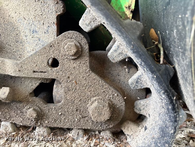 image for item EU0800 2015 Vermeer RTX100 trencher
