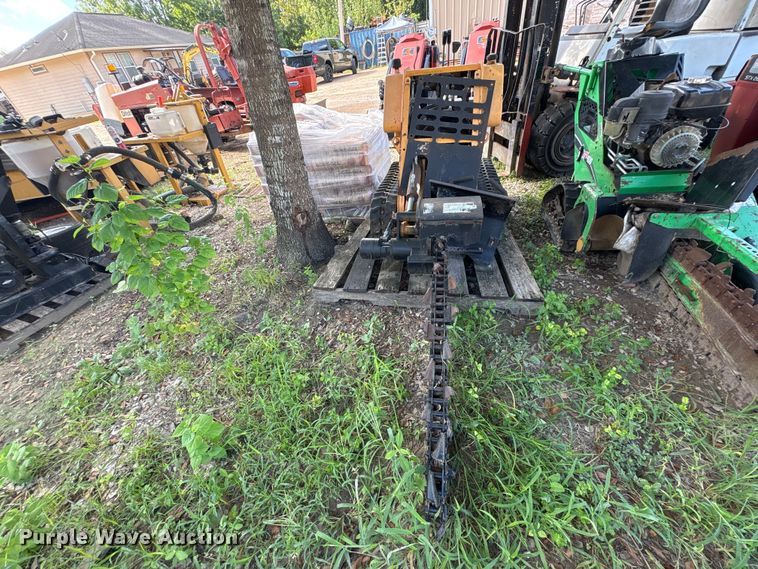image for item EU0801 2008 Boxer 118 trencher