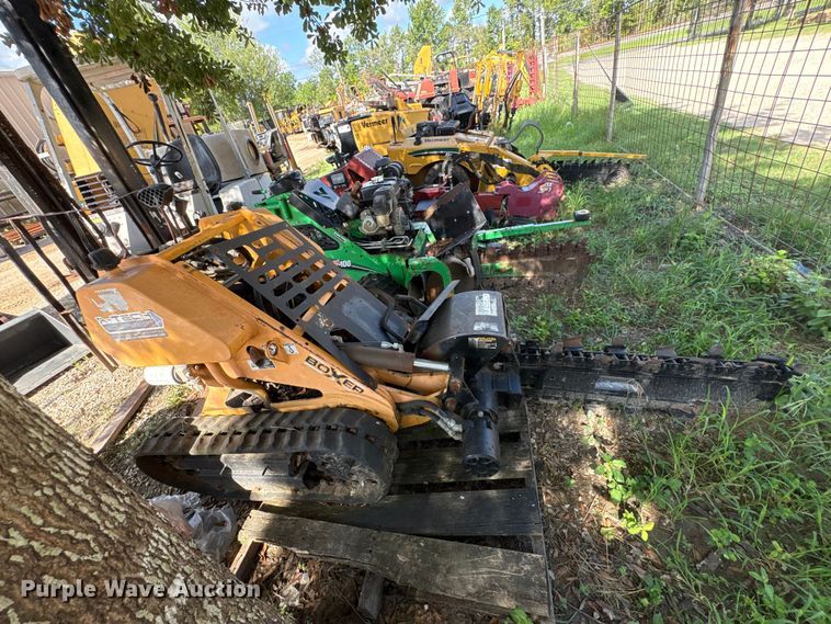image for item EU0801 2008 Boxer 118 trencher