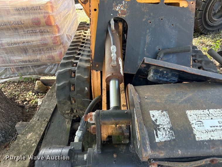 image for item EU0801 2008 Boxer 118 trencher