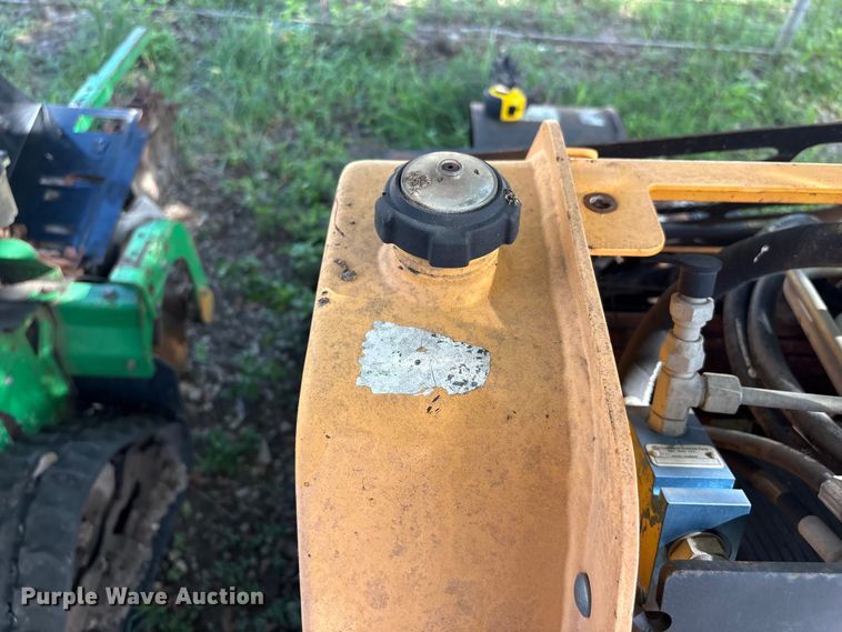 image for item EU0801 2008 Boxer 118 trencher
